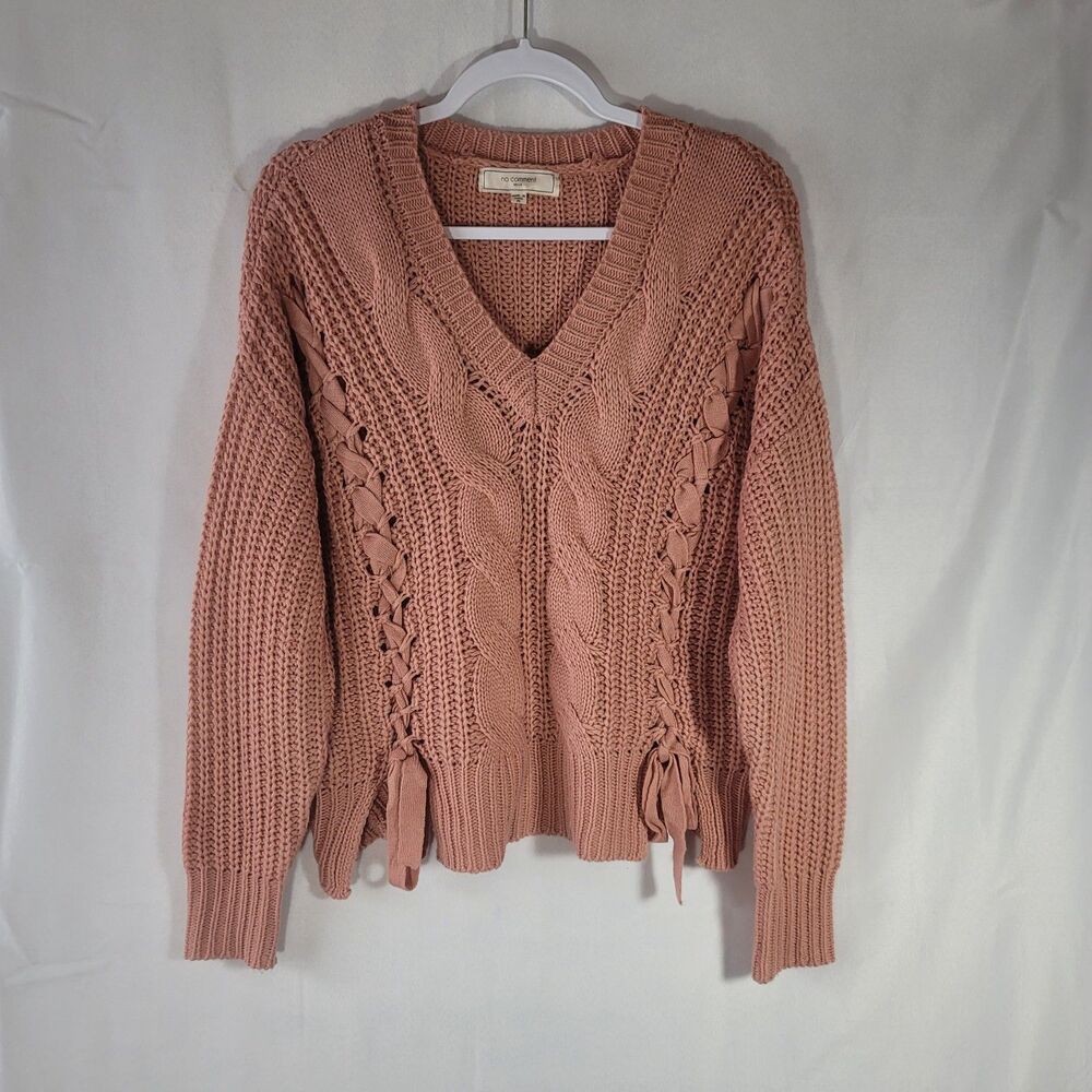 No Comment NY-LA Pink Chunky Cable Knit VNeck Lace Up Side Detail Sweater Size M